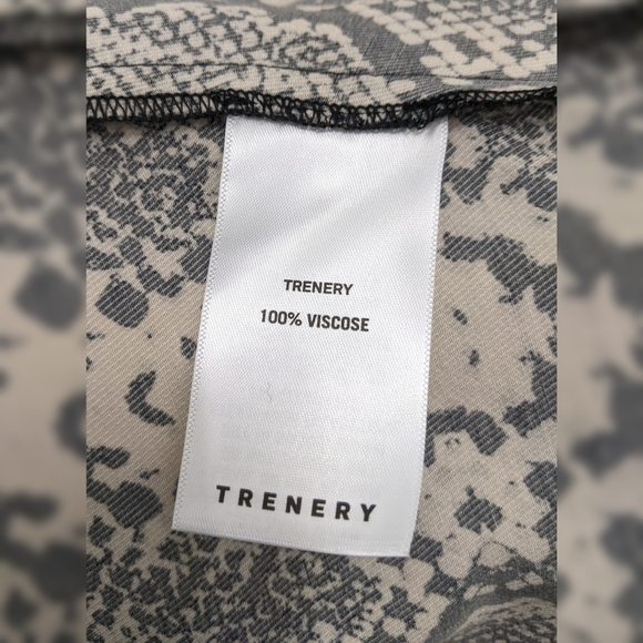 Trenery, Shirt dress, Size 18, python pattern. - Picture 5 of 5